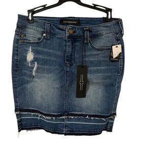 Liverpool Distressed Blue Skirt size 2/26